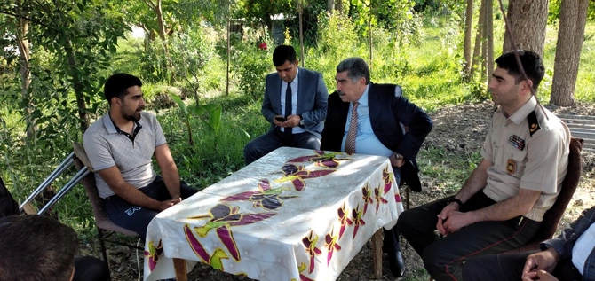 Rüstəm Xəlilov Vətən müharibəsi qazisini ziyarət etdi — FOTOLAR
