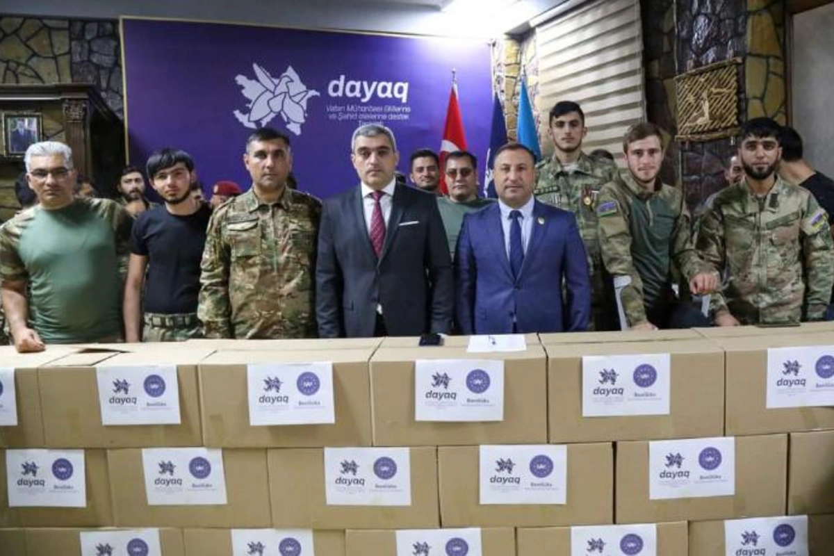 “Dayaq” təşkilatı şəhid ailələri və qazilərə bayram sovqatı çatdırdı — FOTOLAR
