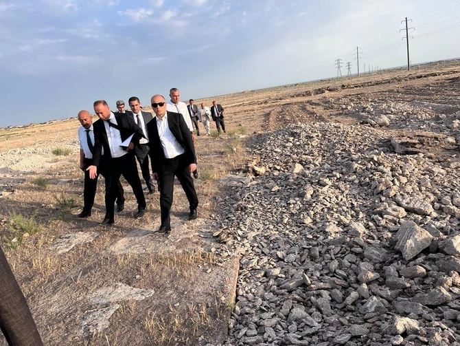 Nazir Bakıda abidələrin qorunması ilə bağlı tapşırıqlar verdi — FOTOLAR Nazir Bakıda abidələrin qorunması ilə bağlı tapşırıqlar verdi — FOTOLAR