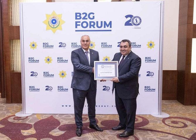 Səfər Mehdiyev: Gömrük-keçid məntəqələrinin buraxılış qabiliyyəti 3 dəfədən çox artıb Səfər Mehdiyev: Gömrük-keçid məntəqələrinin buraxılış qabiliyyəti 3 dəfədən çox artıb