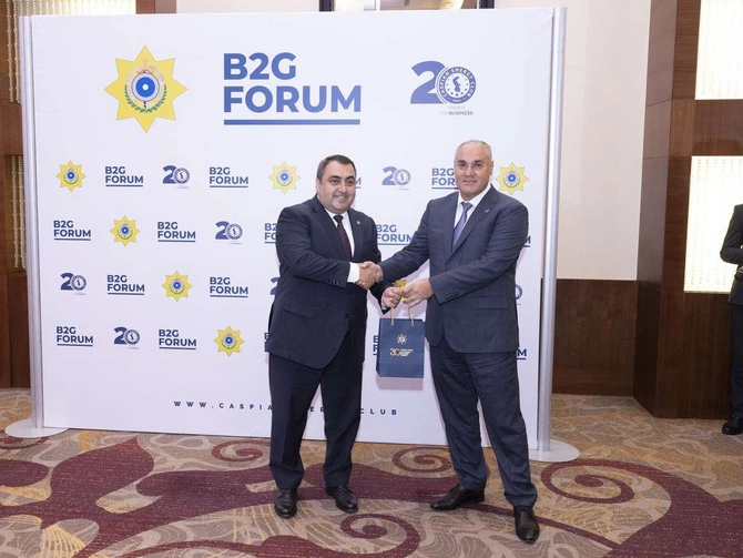 Səfər Mehdiyev: Gömrük-keçid məntəqələrinin buraxılış qabiliyyəti 3 dəfədən çox artıb Səfər Mehdiyev: Gömrük-keçid məntəqələrinin buraxılış qabiliyyəti 3 dəfədən çox artıb