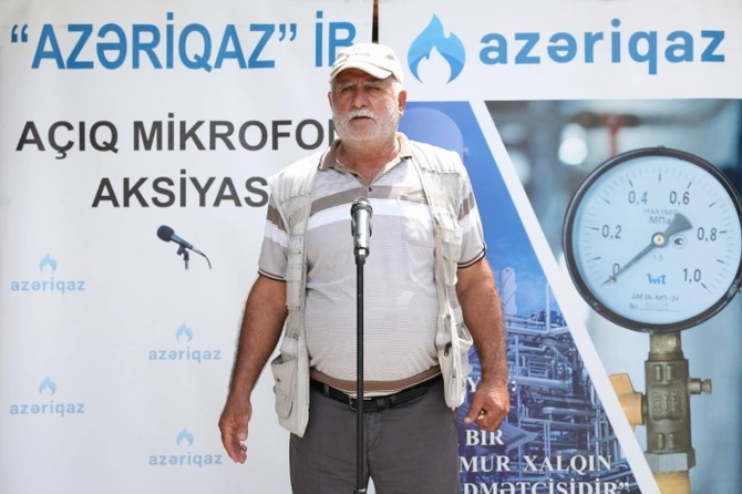 Xəzər rayonunda Azəriqazla bağlı müraciətlər dinlənildi — FOTOLAR Xəzər rayonunda Azəriqazla bağlı müraciətlər dinlənildi — FOTOLAR