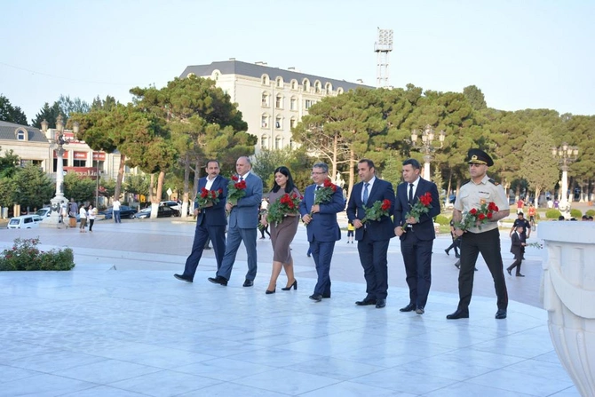 Heydər Əliyevin birinci dəfə rəhbərliyə gəlməsinin 53-cü ildönümü qeyd edildi