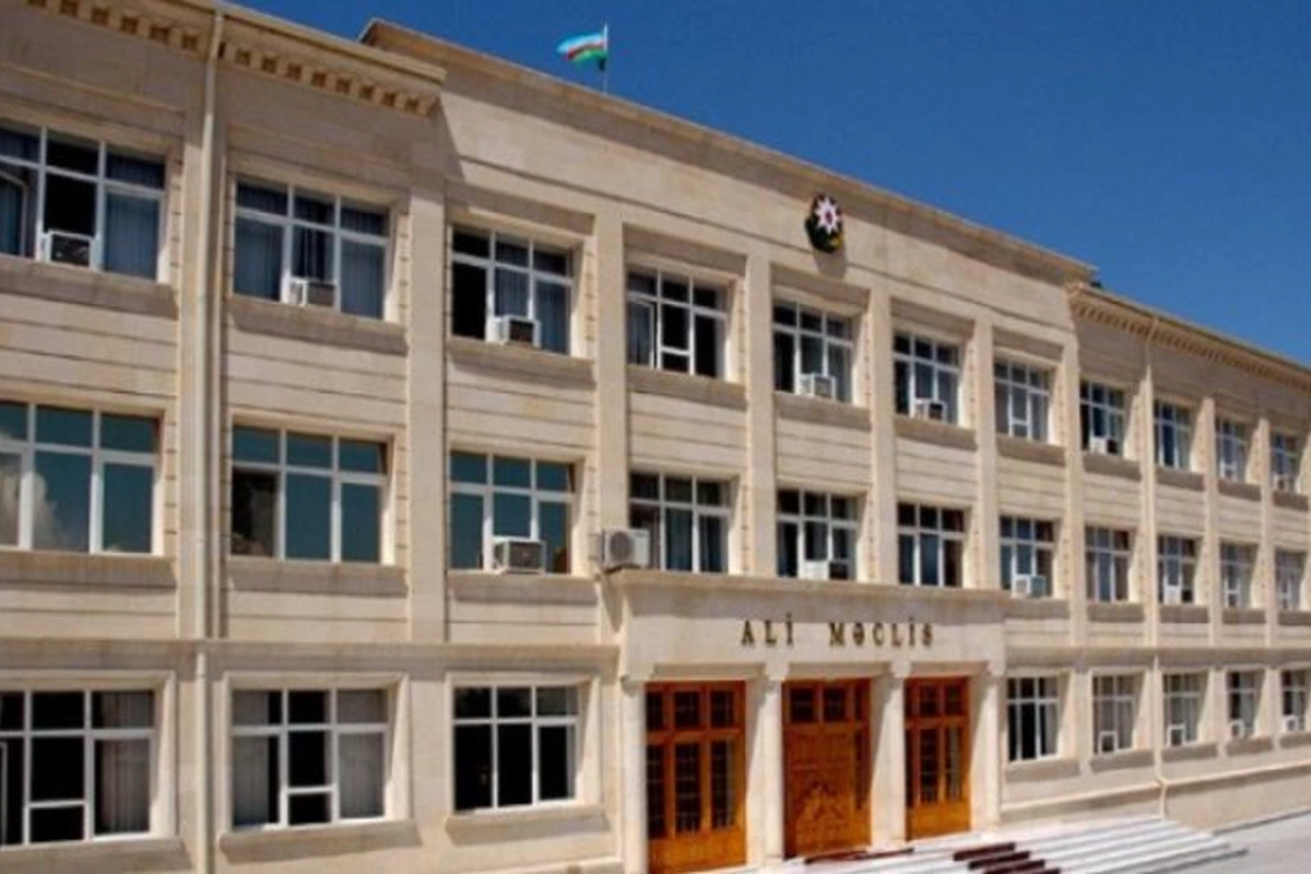 Naxçıvanın yeni Ombudsmanı seçildi