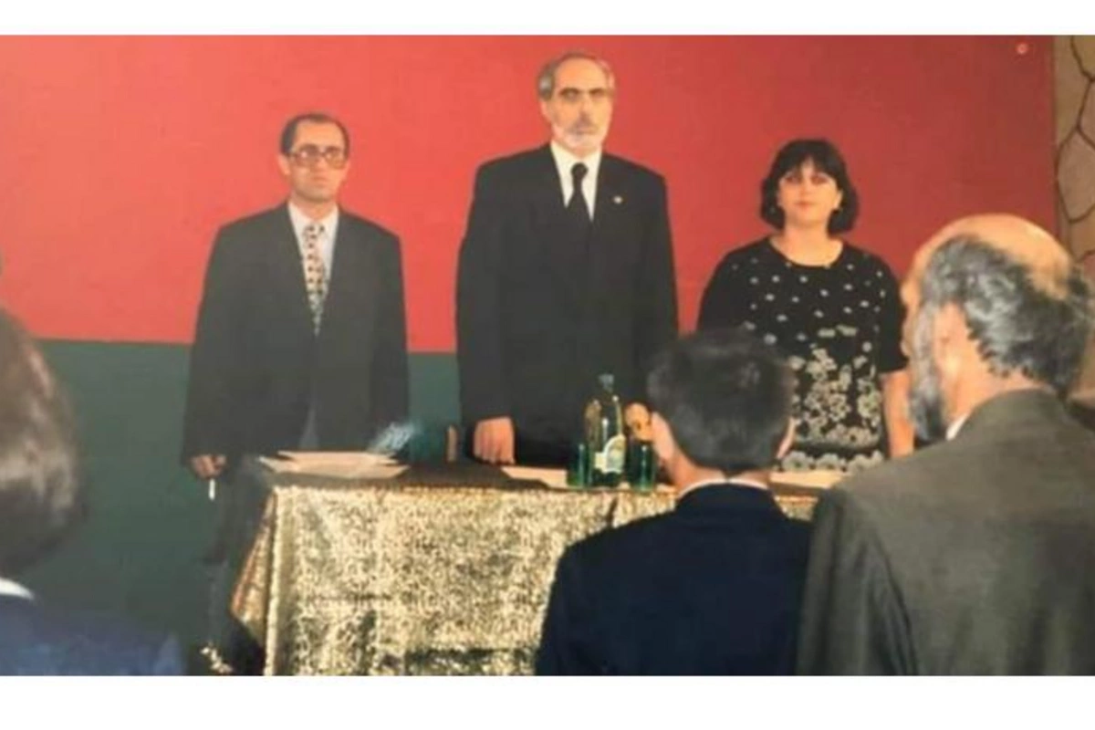 Gültəkin Hacıbəyli Elçibəyə ironiya etdi, silahdaşları qəzəbləndi