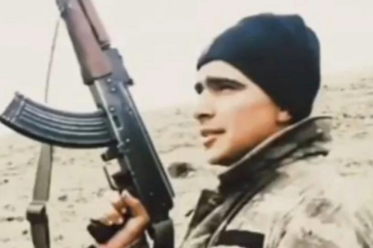 Şəhid atası oğlunun intihar etməsi ilə bağlı yayılan xəbərləri təkzib edib: Yalan məlumatdır