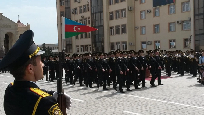 Qarabağ uğrunda vuruşan polislər o torpaqlarda asayiş keşikçisinə çevrildilər Qarabağ uğrunda vuruşan polislər o torpaqlarda asayiş keşikçisinə çevrildilər