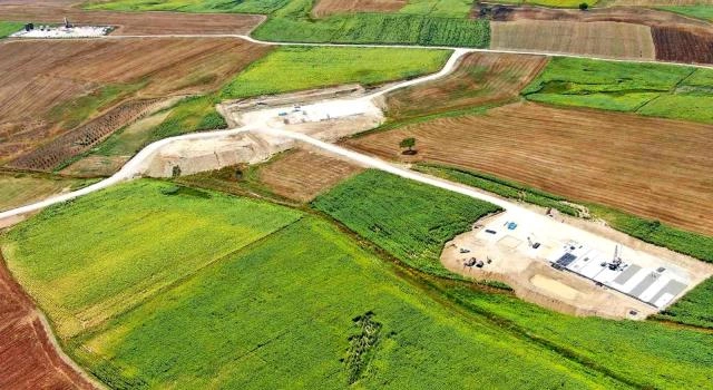 Yuxuda gördüyü yeri qazdırdı, bir milyard dollarlıq neft çıxdı — FOTOLAR