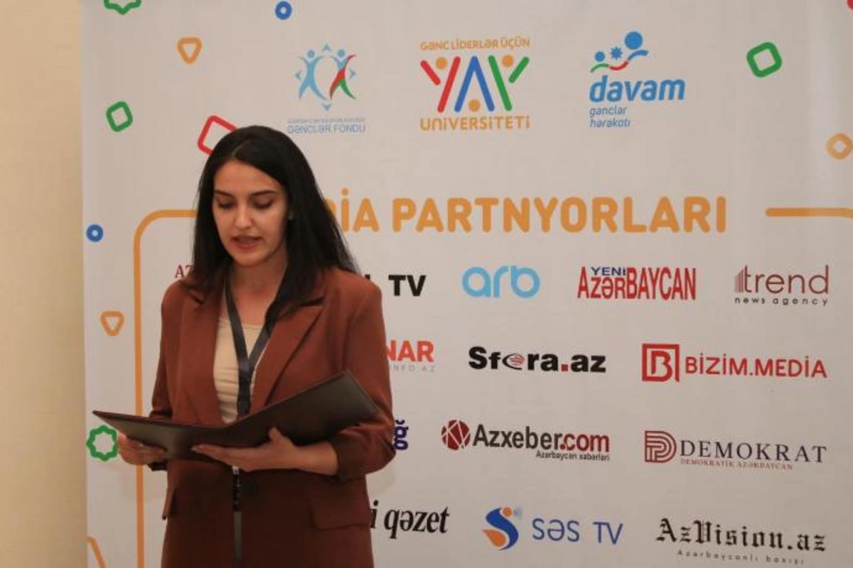 Gənc Liderlər üçün Yay Universitetinin ikinci günü başa çatıb