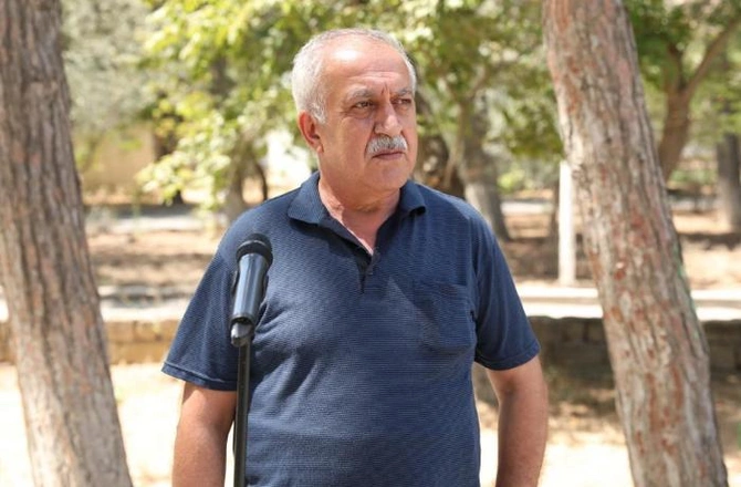 “Azəriqaz”ın məsul şəxsləri Binəqədi sakinlərinin müraciətlərini dinlədi “Azəriqaz”ın məsul şəxsləri Binəqədi sakinlərinin müraciətlərini dinlədi