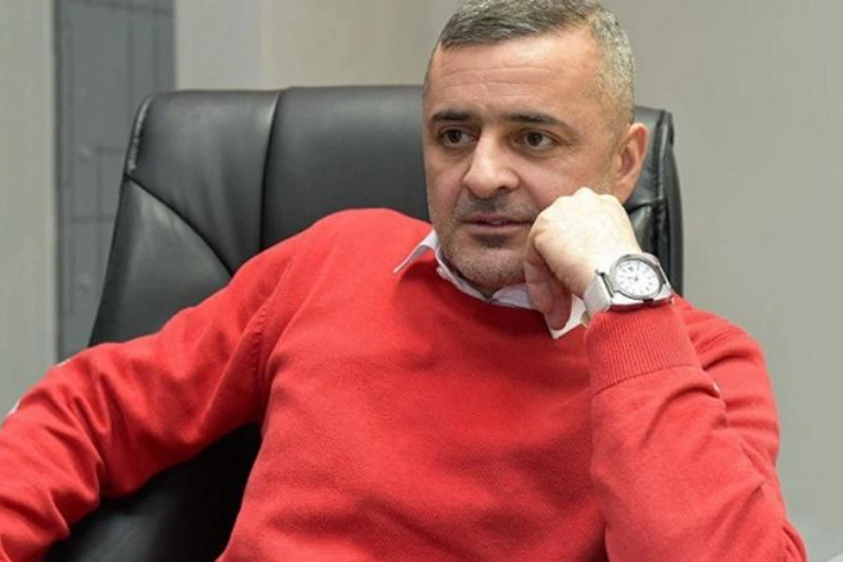 Elman Rəfiyevin ölkədən çıxışına “stop” qoyuldu