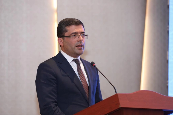 “Dərinləşən media islahatları: Yeni hədəflərə doğru” mövzusunda konfrans keçirildi — FOTOLAR