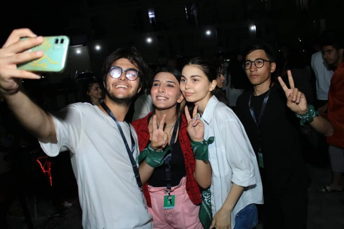 “Gənc Liderlər üçün Yay Universiteti”nin üçüncü günü başa çatdı — FOTOLAR