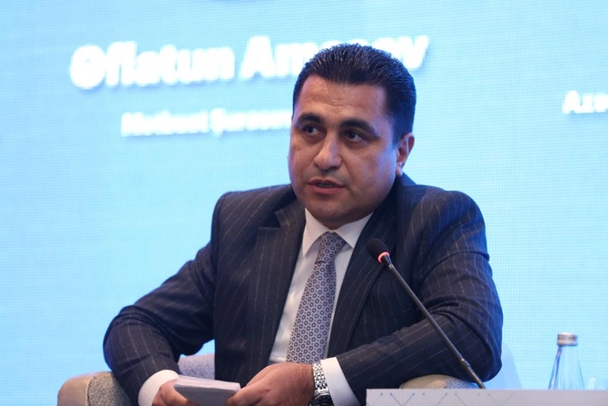 “Dərinləşən media islahatları: Yeni hədəflərə doğru” mövzusunda konfrans keçirildi — FOTOLAR