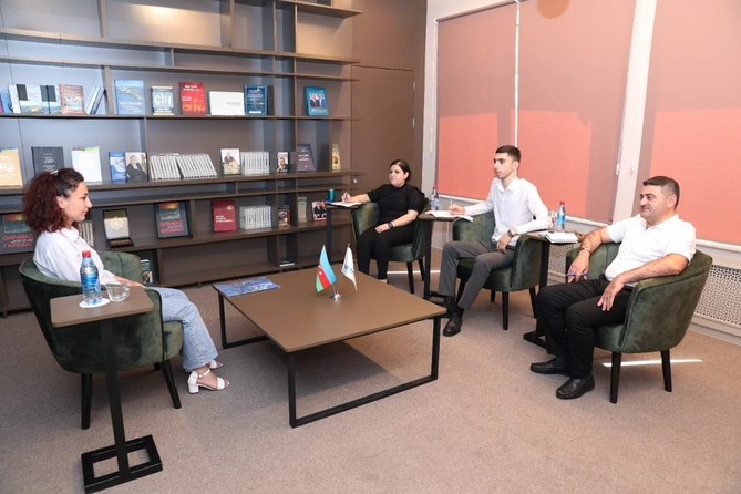 “Azəriqaz” İB-də işə qəbul müsahibəsi keçirildi — FOTOLAR