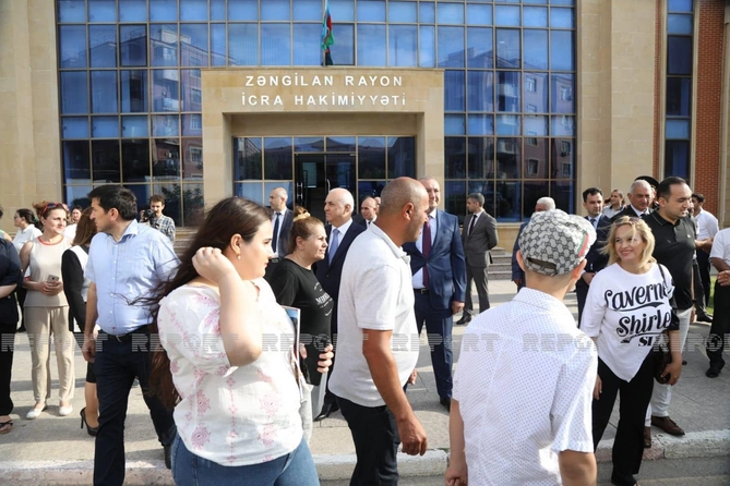 Daha 10 ailə Zəngilanın Ağalı kəndinə yola salındı — FOTOLAR