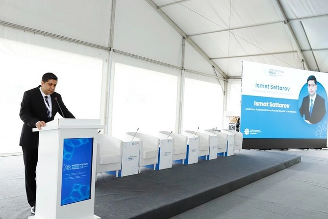 Şuşada Beynəlxalq Media Forumun açılış mərasimi keçirildi — FOTOLAR Şuşada Beynəlxalq Media Forumun açılış mərasimi keçirildi — FOTOLAR