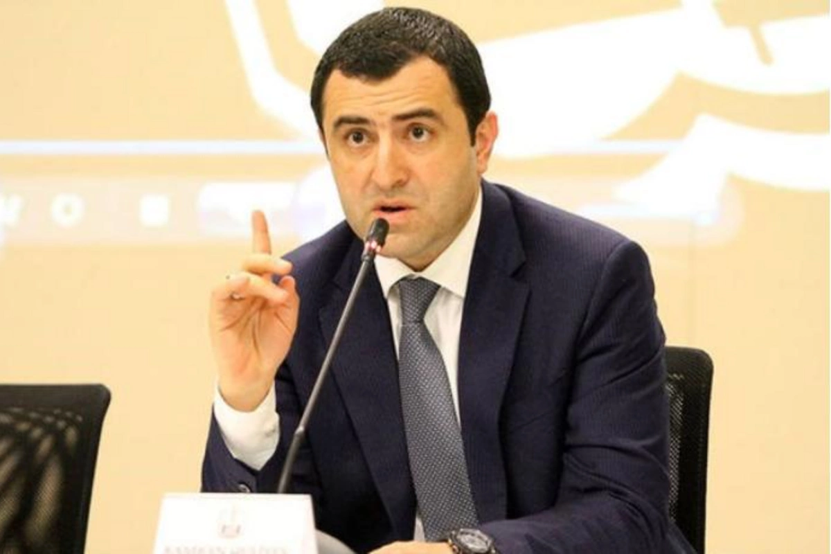 “Neftçi”nin prezidenti: “Futbolçuya 12 min mükafatı qaytar demişəmsə də, ərk edib demişəm”