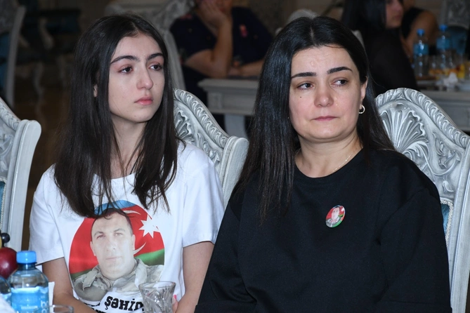 Abşeronda şəhid XTQ gizirinin doğum günü qeyd edildi — FOTOLAR Abşeronda şəhid XTQ gizirinin doğum günü qeyd edildi — FOTOLAR