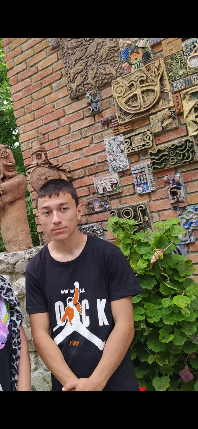 Sumqayıtda 16 yaşlı oğlan itkin düşdü — FOTOLAR
