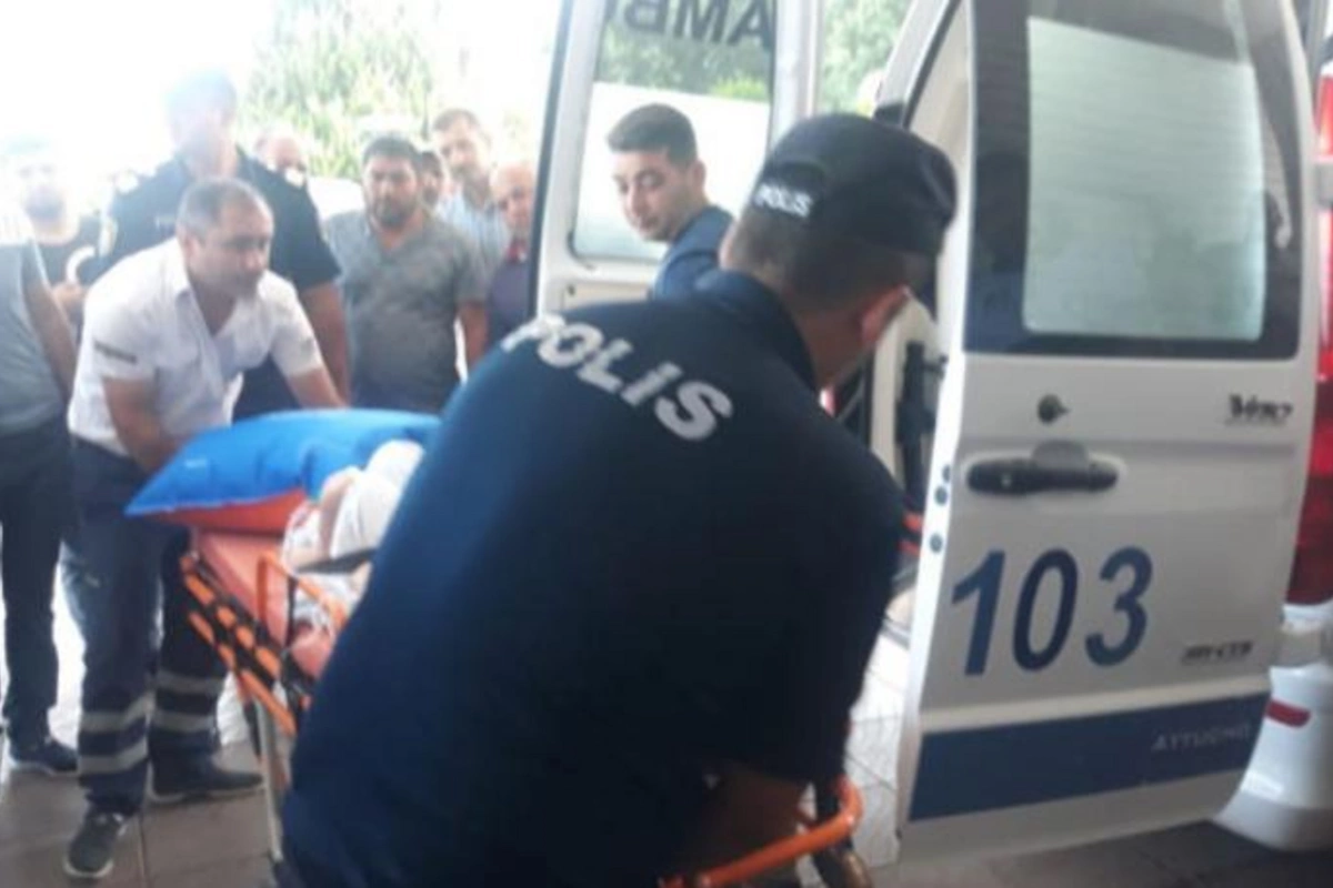 Bərdədə üç azyaşlı piyadanı maşın vurdu — FOTO