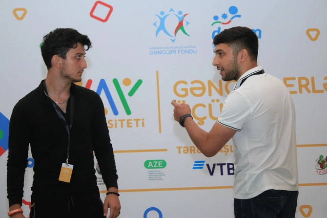 “Gənc Liderlər üçün Yay Universiteti”nin növbəti mövsümü başa çatdı — FOTOLAR “Gənc Liderlər üçün Yay Universiteti”nin növbəti mövsümü başa çatdı — FOTOLAR