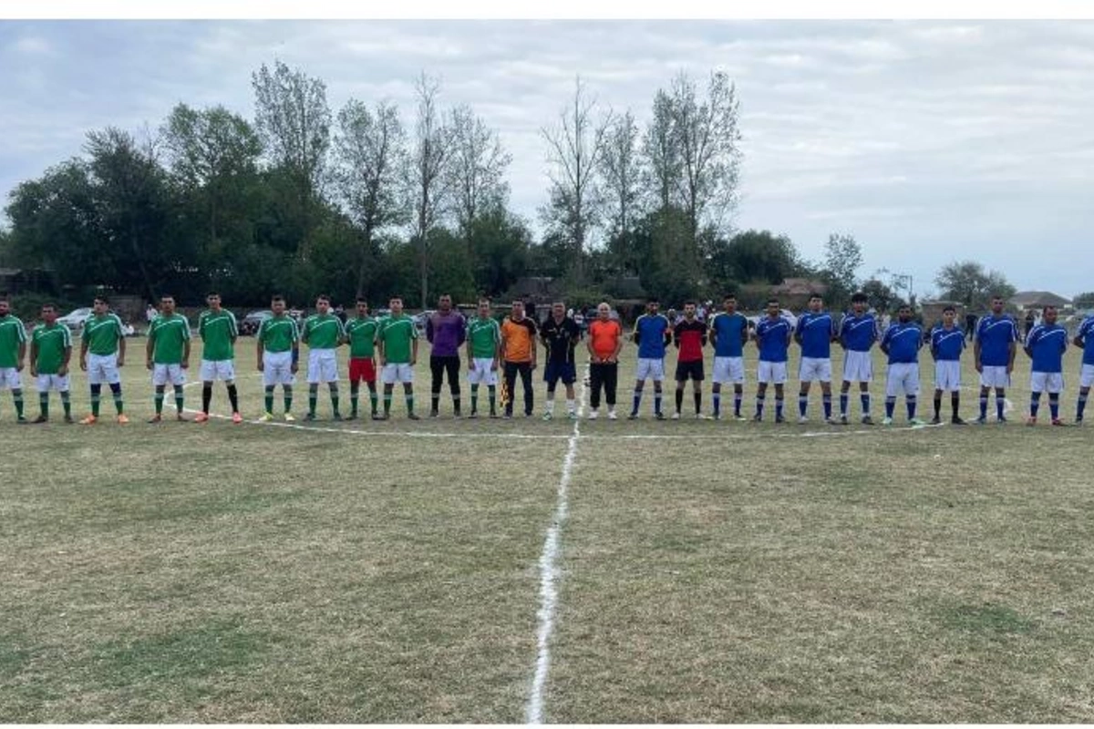 Salyanda şəhidlərin əziz xatirəsinə həsr olunmuş açıq futbol turniri keçirildi — FOTOLAR