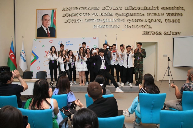 “Gənc Liderlər üçün Yay Universiteti”nin növbəti mövsümü başa çatdı — FOTOLAR “Gənc Liderlər üçün Yay Universiteti”nin növbəti mövsümü başa çatdı — FOTOLAR