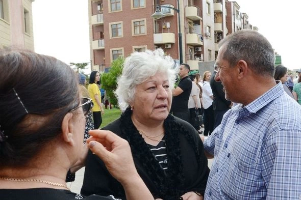 Ağalı kəndinə əhalinin köçürülməsinin birinci mərhələsi başa çatdı — FOTOLAR Ağalı kəndinə əhalinin köçürülməsinin birinci mərhələsi başa çatdı — FOTOLAR