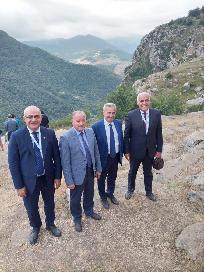 Şuşada keçirilən Beynəlxalq Media Forumu Azərbaycan mediası üçün tarixi hadisədir — FOTOLAR