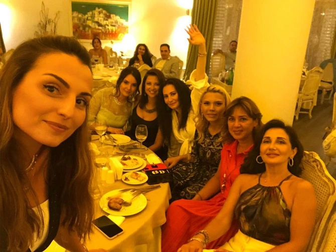 Aysel Teymurzadənin həyat yoldaşı ilə yeni görüntüləri — FOTOLAR+VİDEO Aysel Teymurzadənin həyat yoldaşı ilə yeni görüntüləri — FOTOLAR+VİDEO
