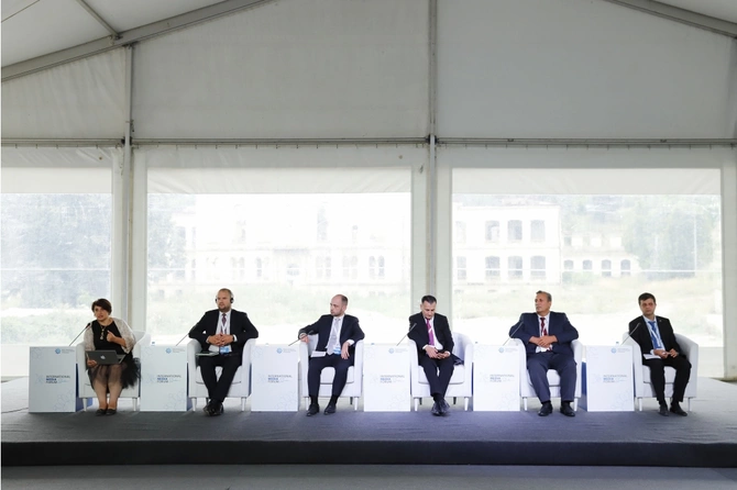 Şuşada keçirilən Beynəlxalq Media Forumu Azərbaycan mediası üçün tarixi hadisədir — FOTOLAR