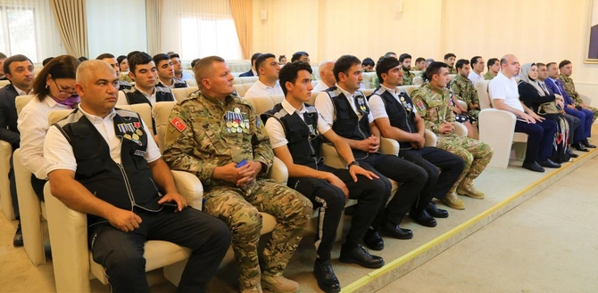 “Dayaq” Respublika Veteranları Təşkilatı ilə birgə hüquqi maarifləndirici görüş keçirdi — FOTOLAR