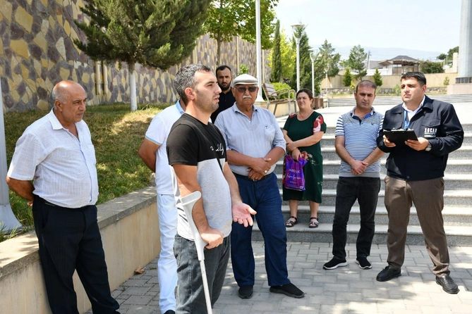 Növbəti “Açıq mikrofon” Siyəzən rayonunda quruldu — FOTOLAR Növbəti “Açıq mikrofon” Siyəzən rayonunda quruldu — FOTOLAR