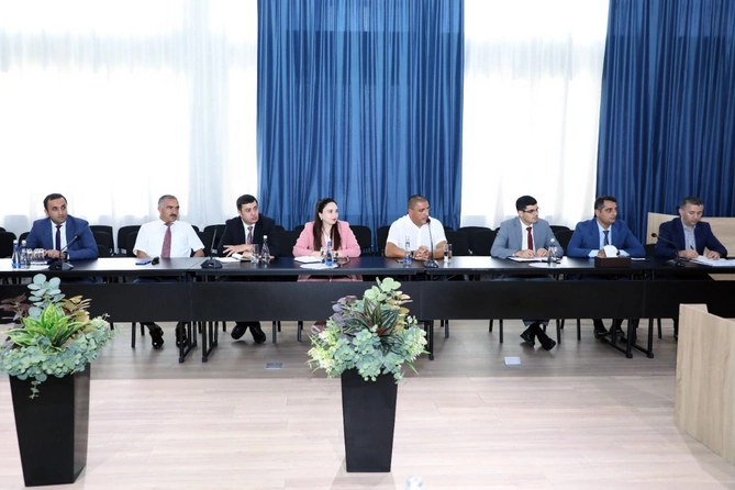 Meşəətrafı yaşayış məntəqələrinin qazlaşdırılması perspektivləri müzakirə edildi — FOTOLAR
