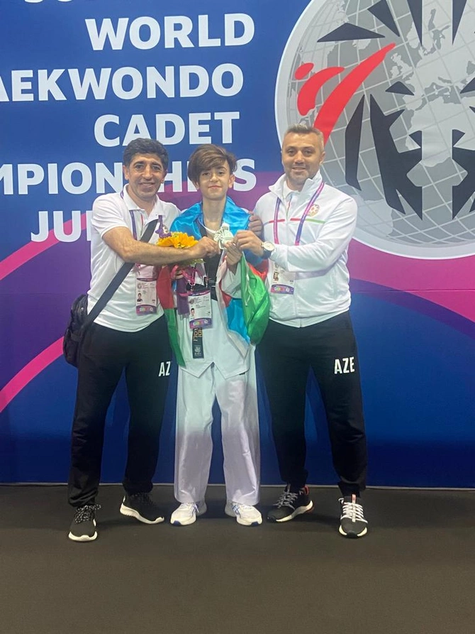 Taekvondoçumuz dünya çempionu oldu — İLK DƏFƏ/ FOTO Taekvondoçumuz dünya çempionu oldu — İLK DƏFƏ/ FOTO