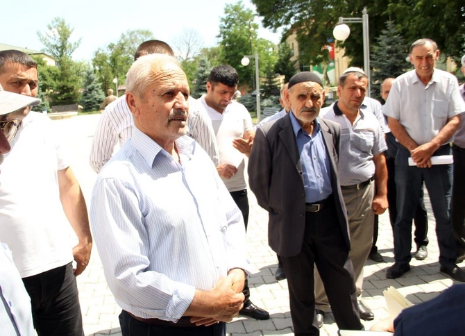 Qusarda vətəndaşlarla görüş keçirildi — FOTOLAR