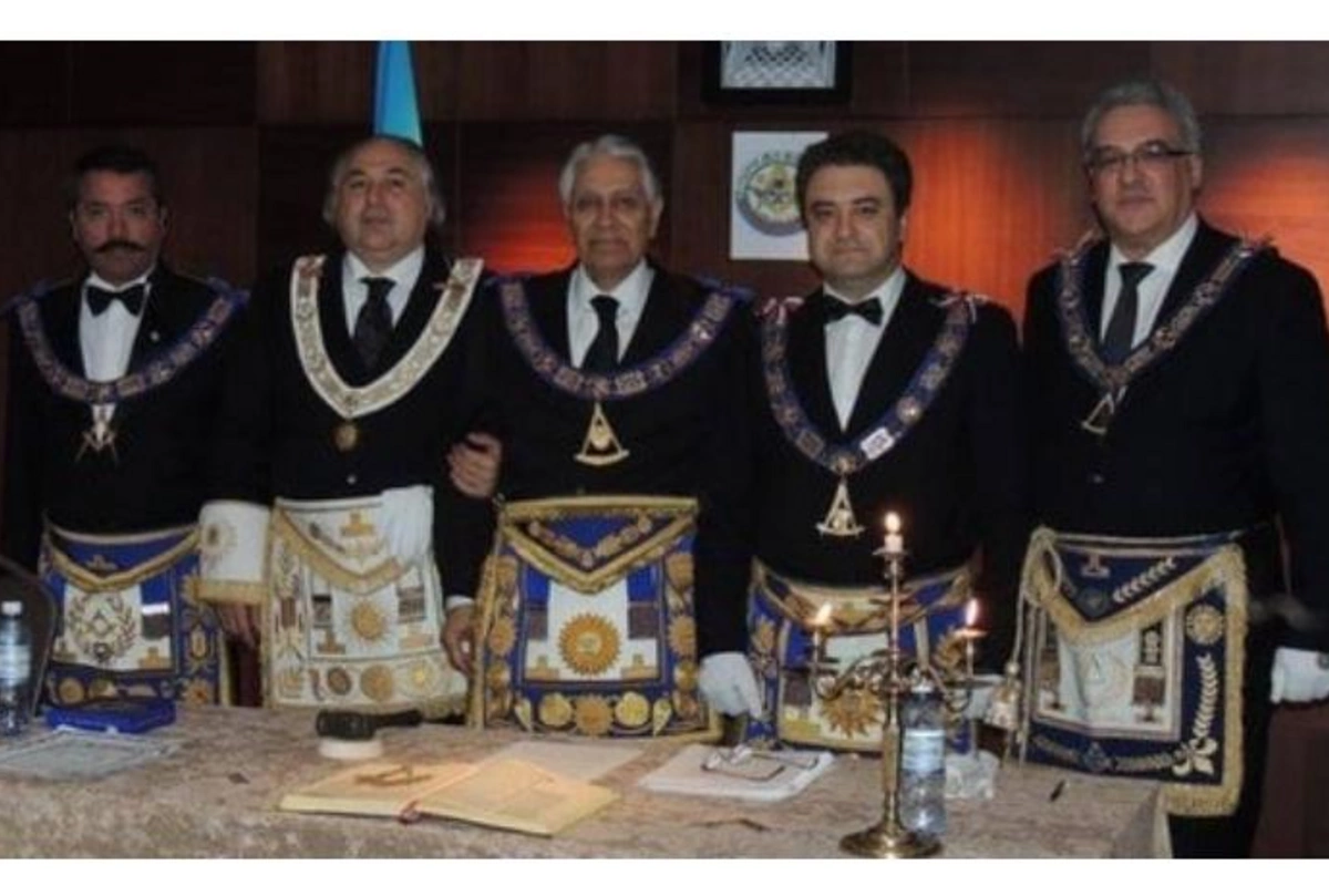 Böyük Mason Lojası Azərbaycanı Qarabağda qazanılmış qələbəyə görə təbrik etdi — FOTOLAR