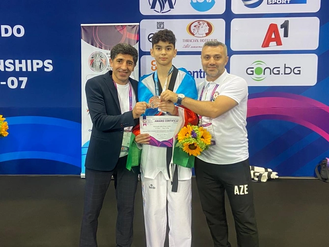Taekvondoçumuz dünya üçüncüsü oldu — FOTOLAR