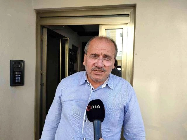 Polis evdə meyit ola biləcəyini sanmışdı, həqiqət başqa çıxdı — FOTOLAR Polis evdə meyit ola biləcəyini sanmışdı, həqiqət başqa çıxdı — FOTOLAR