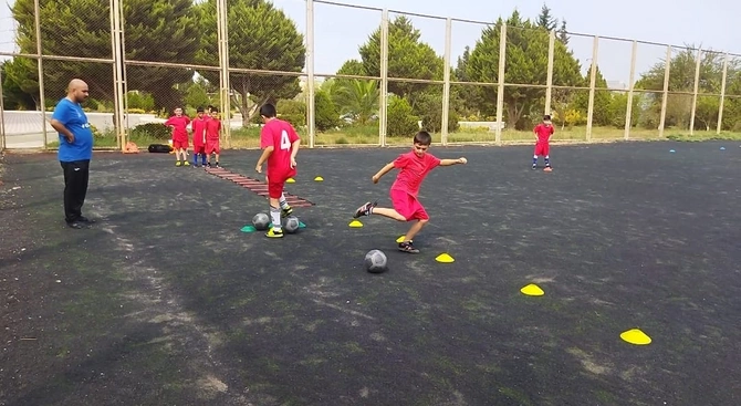 Salyanda Futbol hamı üçün devizi altında kütləvi tədbir keçirildi — FOTOLAR Salyanda Futbol hamı üçün devizi altında kütləvi tədbir keçirildi — FOTOLAR