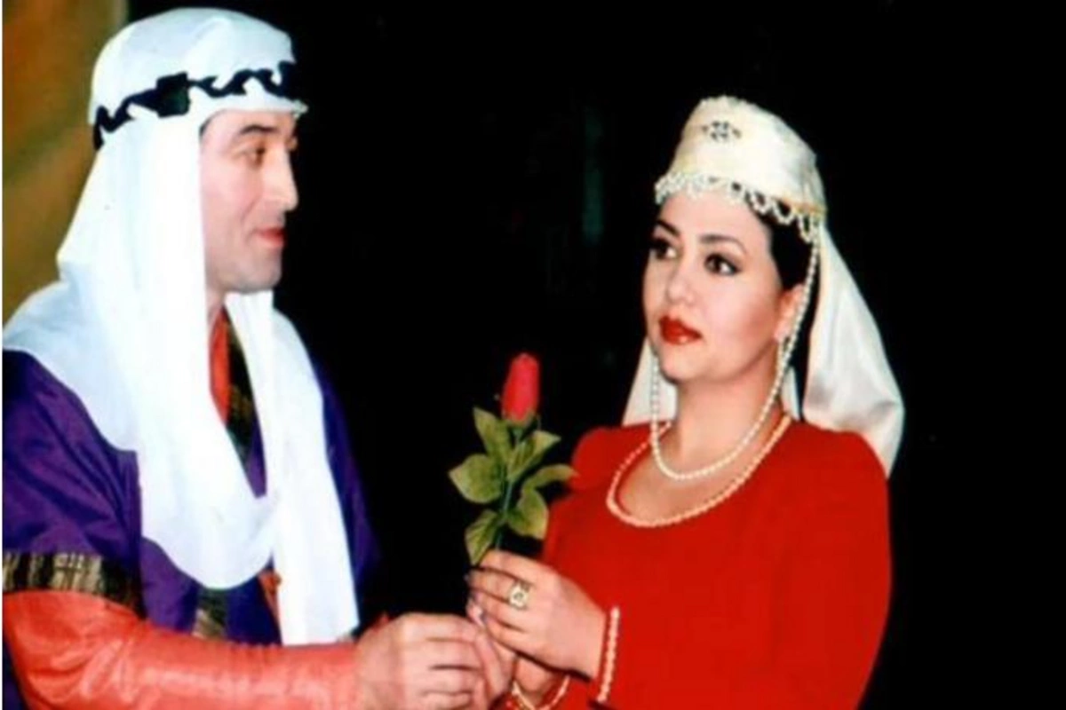 Mənsum İbrahimovdan Nəzakət Teymurovaya: “Sənətin zirvəsindədir...”