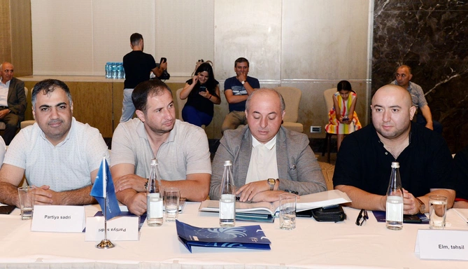 “Tarixi Azərbaycan torpaqlarındakı maddi-mədəni irsimiz: İrəvandan Zəngəzuradək” kitabının təqdimatı keçirildi — FOTOLAR