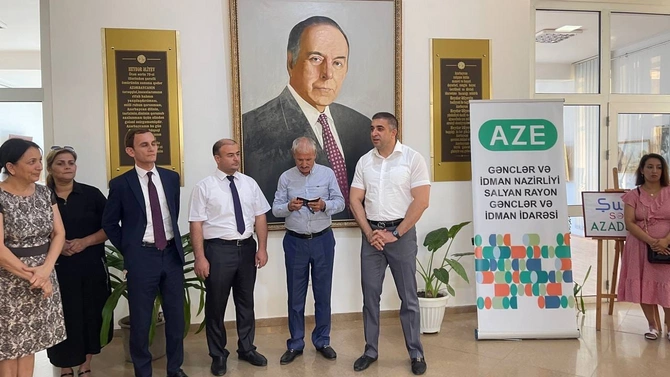 Salyanda “Şuşa sən azadsan” adlı rəsm sərgisi keçirildi — FOTOLAR Salyanda “Şuşa sən azadsan” adlı rəsm sərgisi keçirildi — FOTOLAR