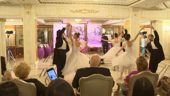 Akademik Musiqili Teatrının əməkdaşları mükafatlandırıldı — FOTOLAR