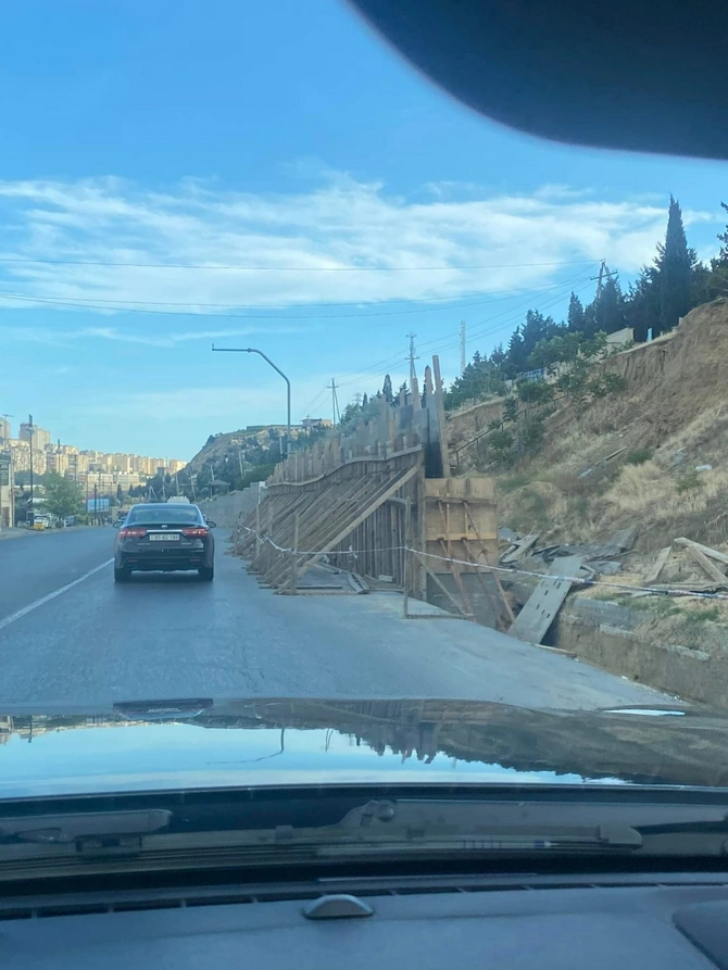 Qaraçuxurda yol qəbiristanlığa satılıb? — AÇIQLAMA Qaraçuxurda yol qəbiristanlığa satılıb? — AÇIQLAMA