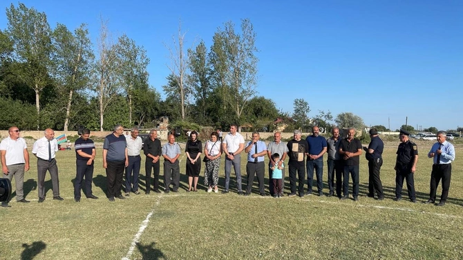 Salyanda şəhidlərin xatirəsinə həsr olunmuş açıq futbol turniri keçirilir — FOTOLAR