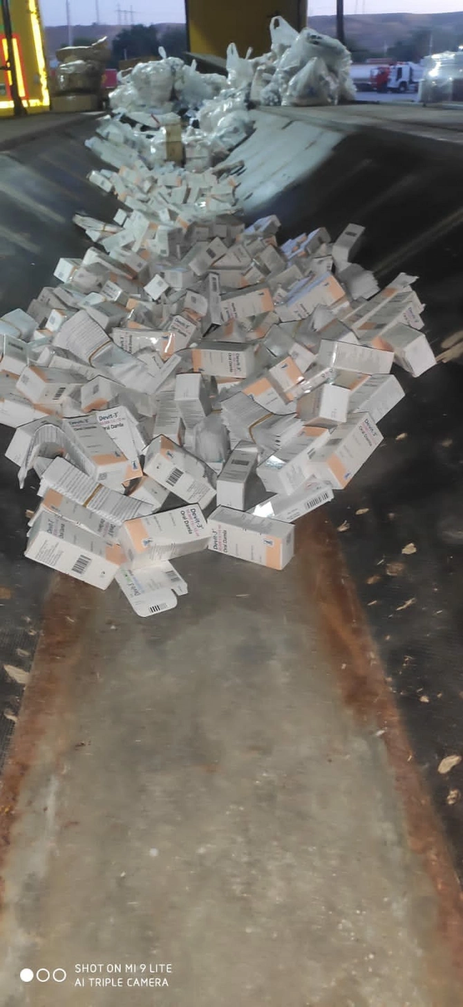 Gürcüstandan külli miqdarda dərmanların ölkəyə gətirilməsinin qarşısı alındı — FOTOLAR