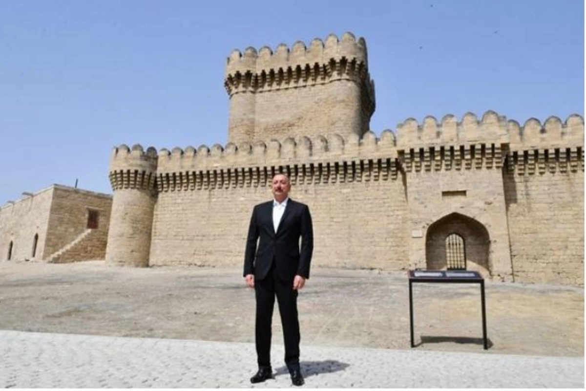 Prezident Ramana qəsəbəsində görülən abadlıq işləri ilə tanış oldu — FOTOLAR