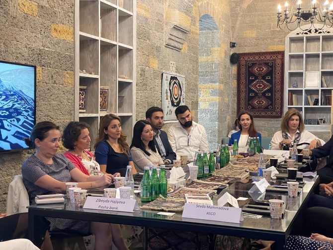 İnsan Resursları strukturları rəhbərlərinin “Azərxalça”da strateji sessiyası baş tutdu — FOTOLAR